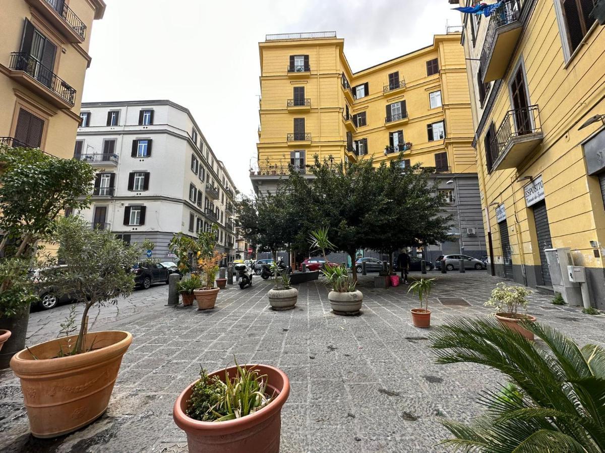 Flowers House Casa Vacanze Napoli Ngoại thất bức ảnh